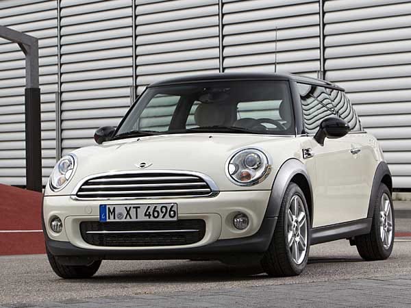 Wertmeister 2011, Kleinwagen: Mini Cooper. Restwert 68,5 Prozent, Neupreis 21.570 Euro, Wertverlust 6795 Euro. (