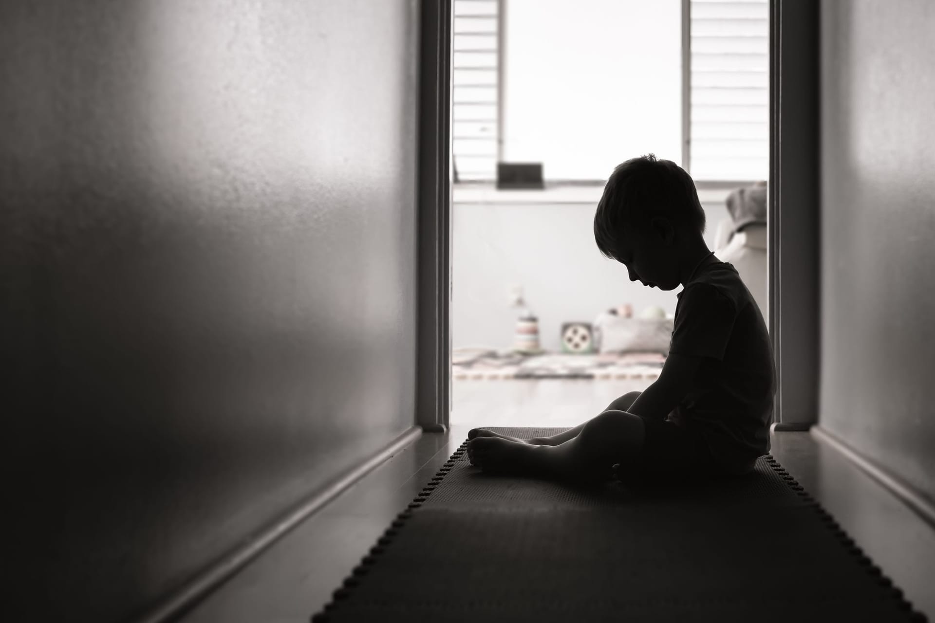 Grundsätzlich erfolgt die Auszahlung der Waisenrente bis zur Vollendung des 18. Lebensjahres. Grundsätzlich erfolgt die Auszahlung der Waisenrente bis zur Vollendung des 18. Lebensjahres.